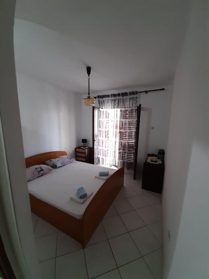 Apartments By The Sea Podaca, Makarska - 2612 מראה חיצוני תמונה